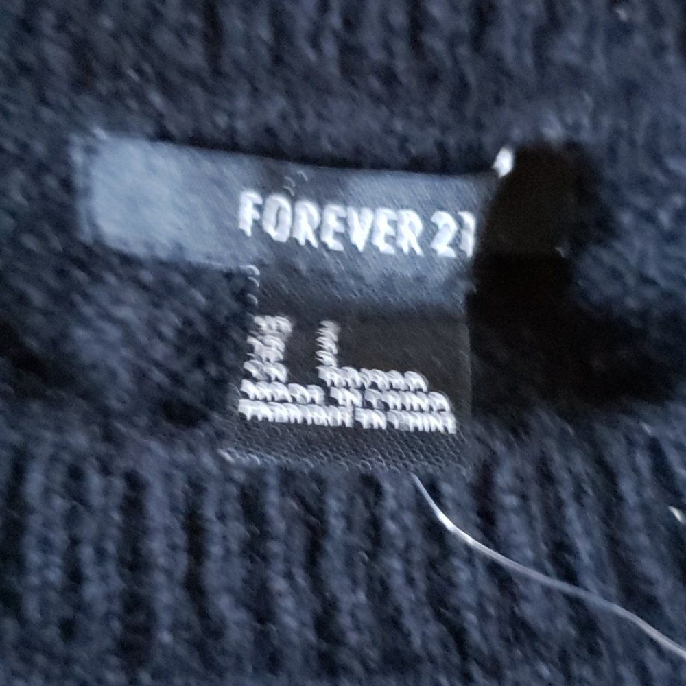 Sweater - Picture 2 of 3